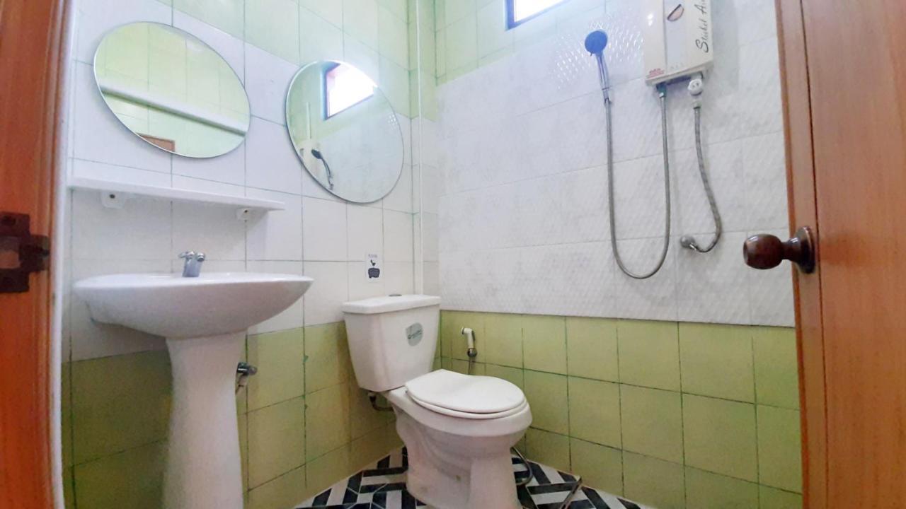 Hotel Lay Day Khon Kaen Esterno foto